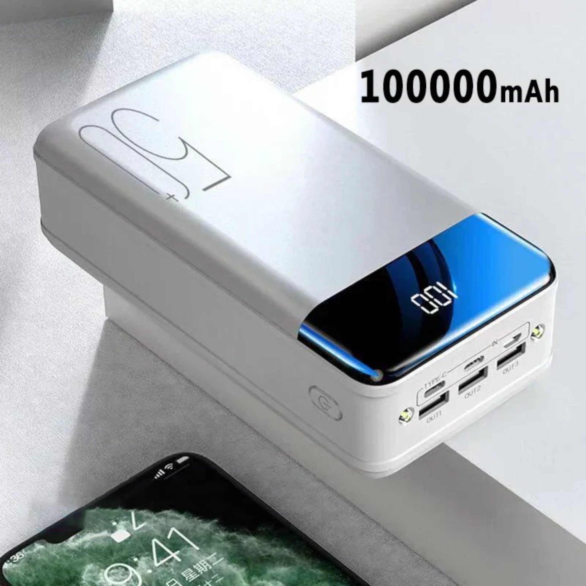 Batterie Externe 100.000mAh Ultra Haute Capacité – Recharge Ultra-Rapide pour Téléphones, Tablettes & Ordinateurs Portables – VoltTitan