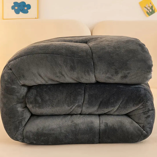 DouceurNest - Couette Moderne Matelassée, Douce Microfibre, Chaleur Toute Saison, Lavable et Respirante
