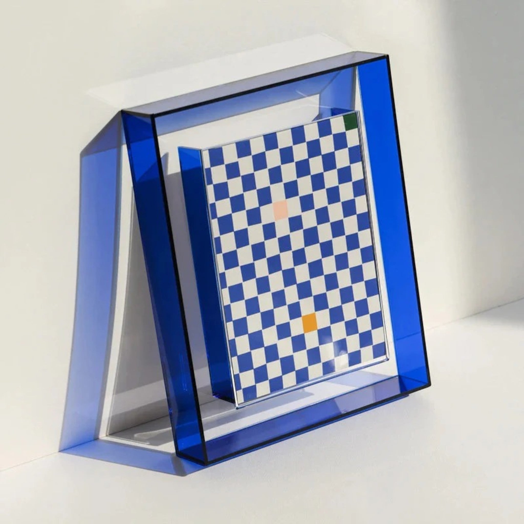 Cadre Élégant et Moderne en Verre Transparent – Clarity II