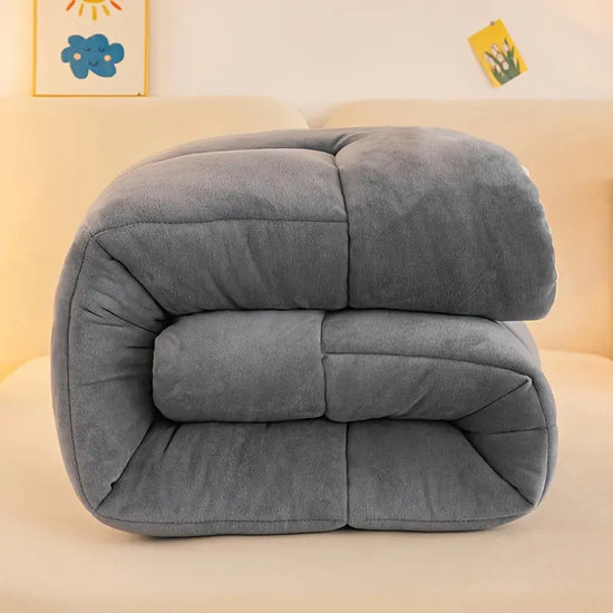 DouceurNest - Couette Moderne Matelassée, Douce Microfibre, Chaleur Toute Saison, Lavable et Respirante