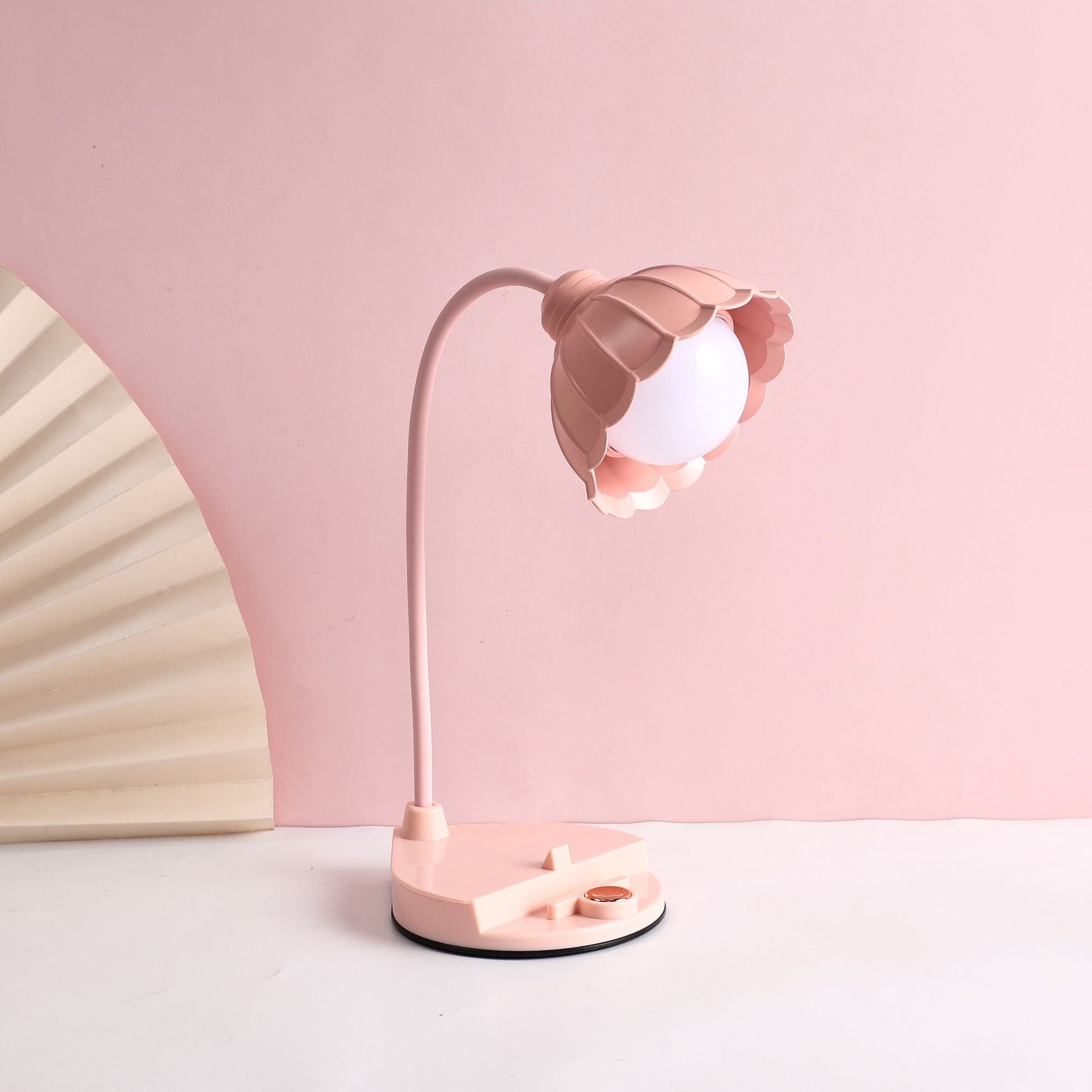 BS_Lighting_LX01693_2.jpg