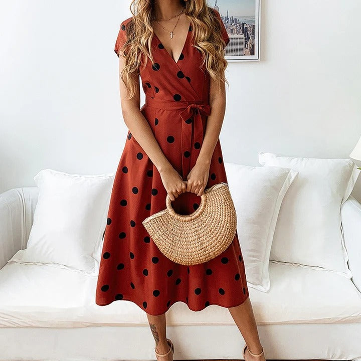 Robe à Pois – Féminine, Joyeuse & Élégante – Dotina