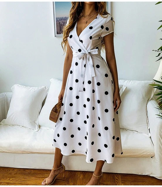 Robe à Pois – Féminine, Joyeuse & Élégante – Dotina