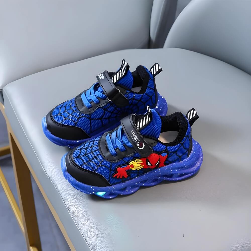 Sneakers LED Superhéros - Chaussures Tendance avec Lumières pour Enfants