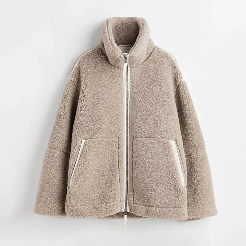 WOLFF_Lammwolljacke_3_1024x1024_de06fab9-cd2c-45e5-9cf1-bb479dc3ae02.webp