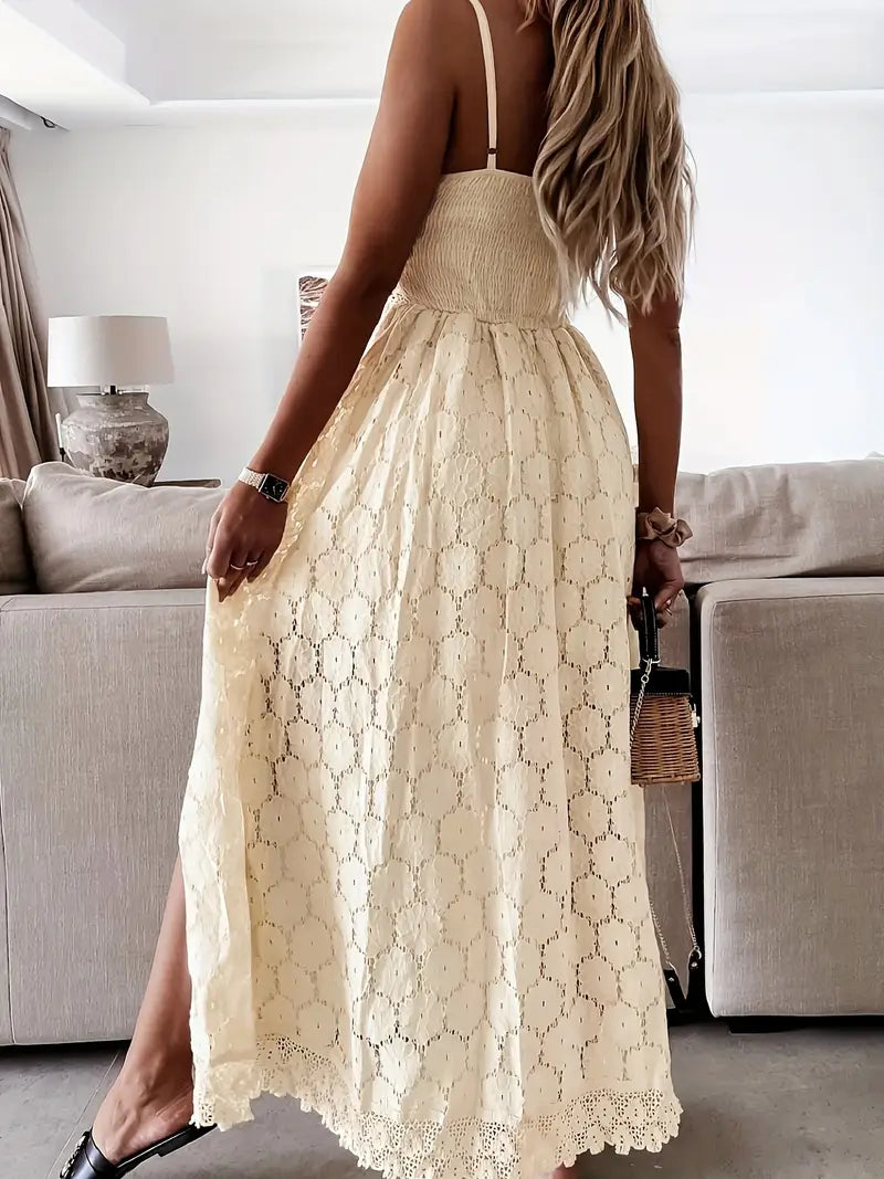 Combinaison Élégante en Dentelle pour Femme – Col en V, Longue, Sans Manches, Couleur Unie – Vneck Elegance