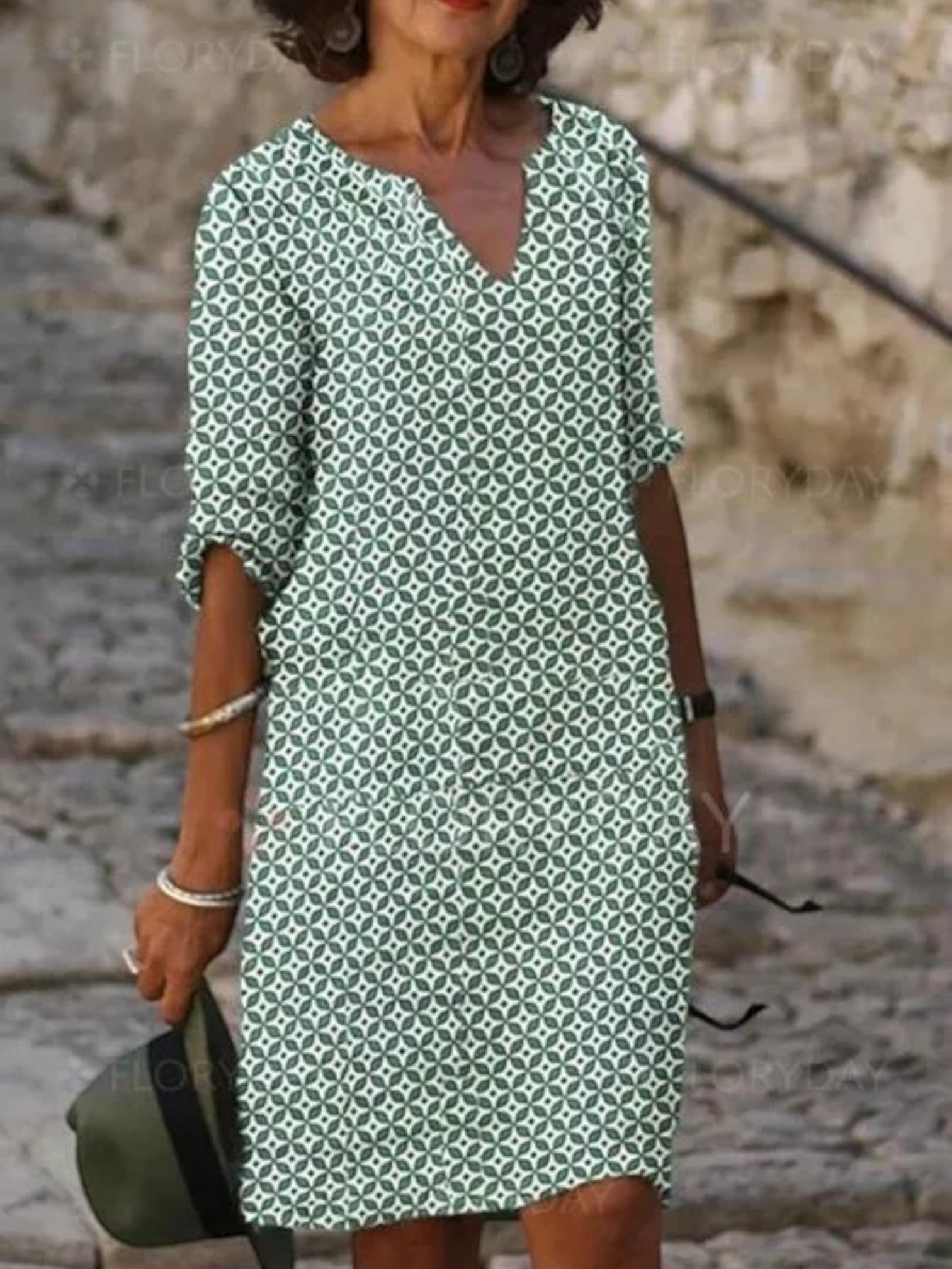 boutique-paris.frLarobeaereeetdecontracteedel_ete_4-Photoroom_e69e5c1d-de0b-48f5-9307-ca04ff1325a1.jpg