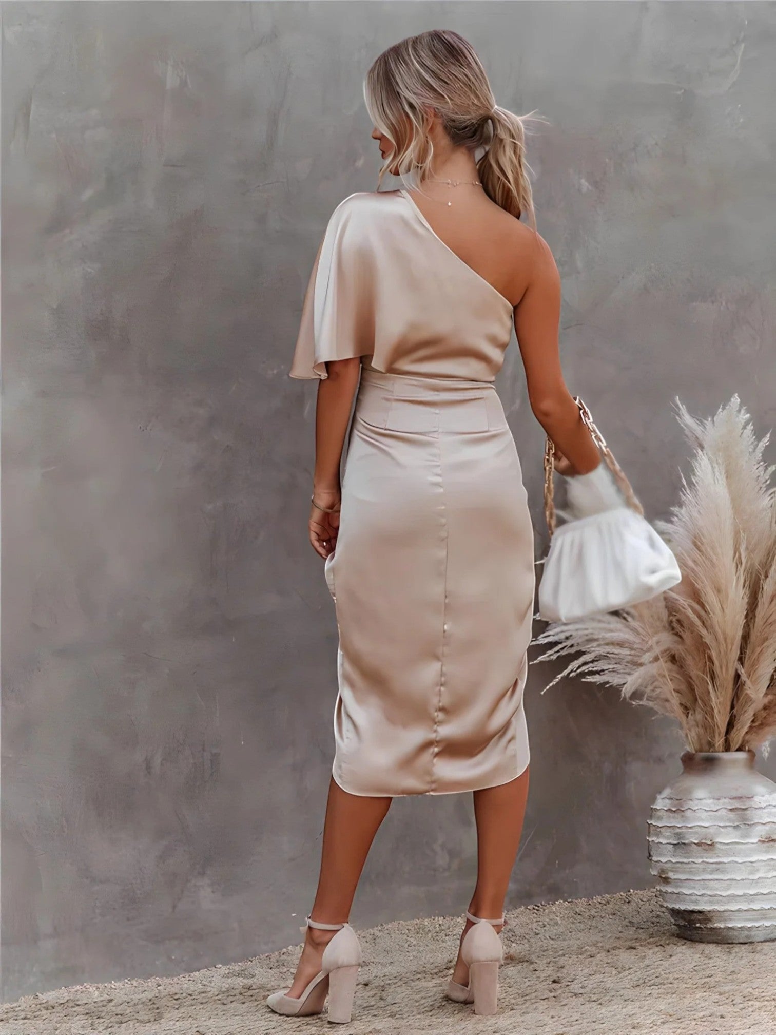 Camille - Robe de soirée élégante asymétrique pour femme - Midi