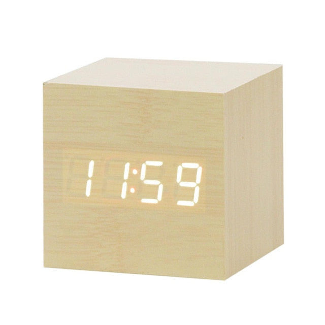 Réveil Numérique LED Minimaliste avec Commande Vocale – EchoTime