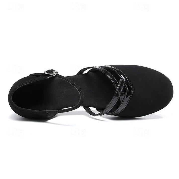 Chaussures de Danse Moderne pour Femme – Élégance et Confort