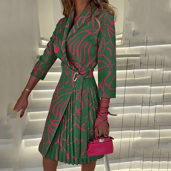Robe Blazer Élégante à Col Découpé – Chic et Raffinée - Isabelle
