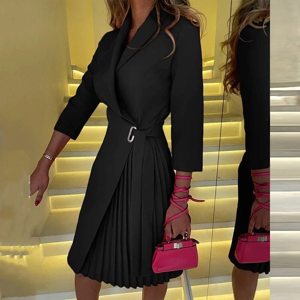 Robe Blazer Élégante à Col Découpé – Chic et Raffinée - Isabelle